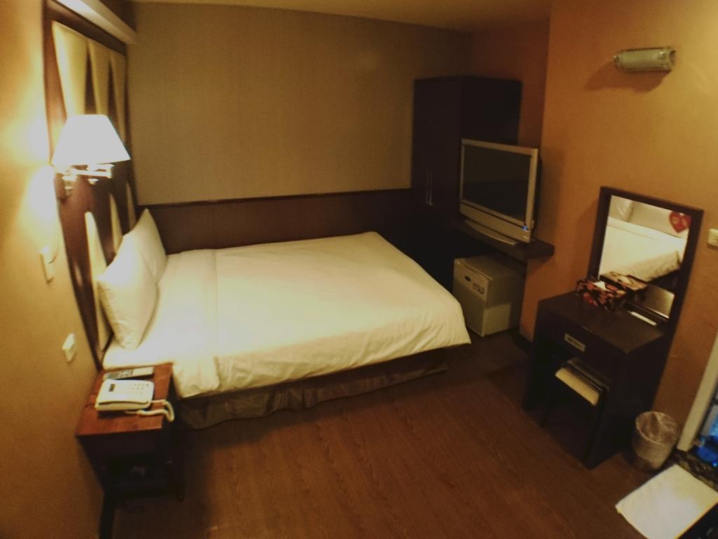 Fu Chia Hotel Keelung Exterior photo
